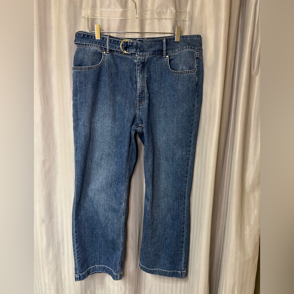 White House Black Market wide leg high rise cropJeans with attached Belt size 16